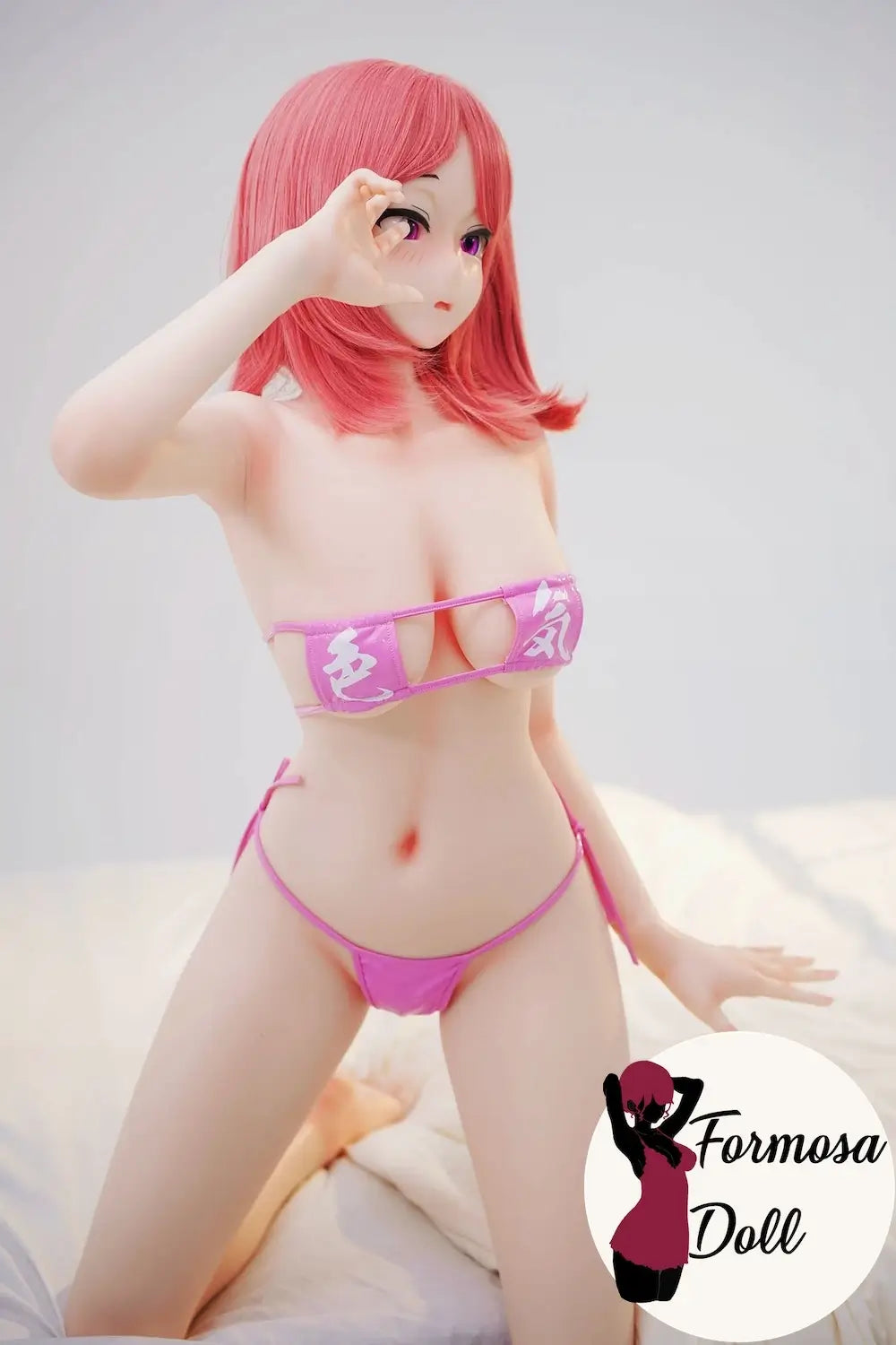 Akane 148 cm - Poupée sexuelle japonaise rousse en silicone en bikini