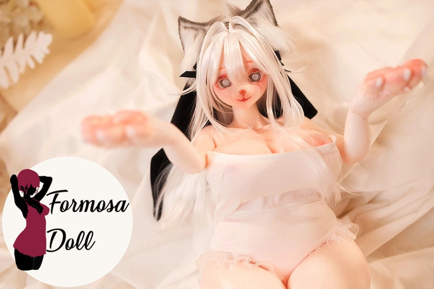 Nicole 3.0 – Mini sex doll anime hentai furry en silicone 65 cm