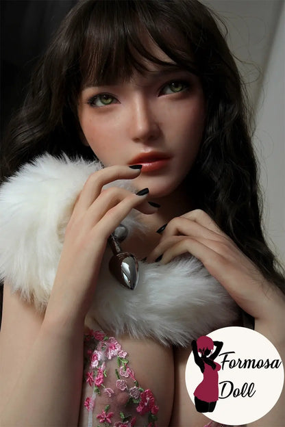 Bridget F – Poupée réaliste en silicone Pro par SEDOLL – 161 cm