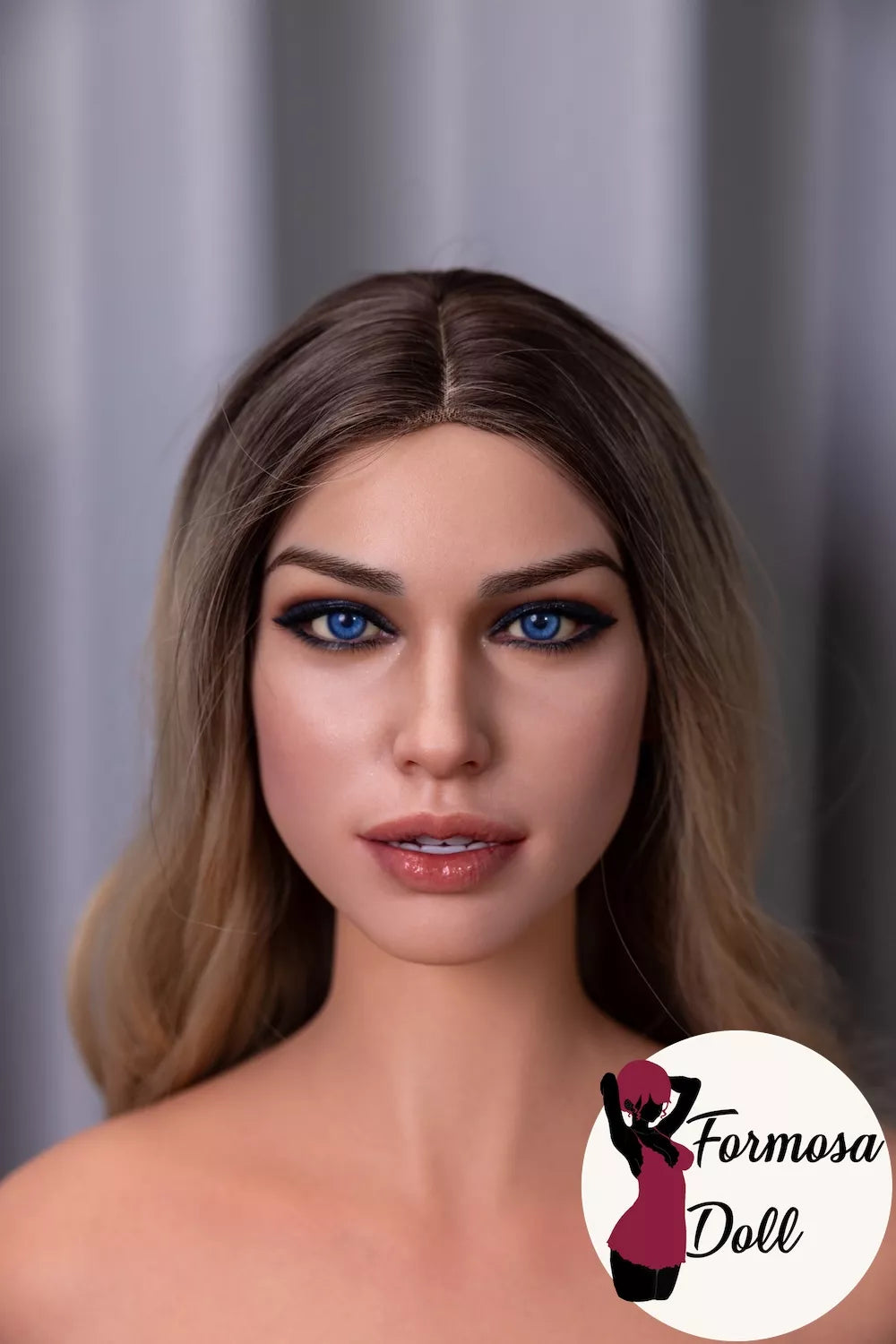 Della Tan  - Sex Torso in Silicone with ROS 111 cm (3ft64)