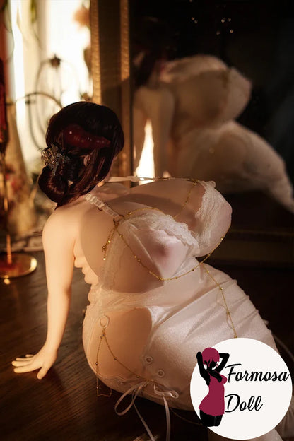 Hailey BBW hentai figure - 64 cm (25.2 in)