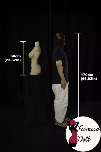 #662 Torse sexuel en silicone, courbes pulpeuses, 13 kg bonnet E